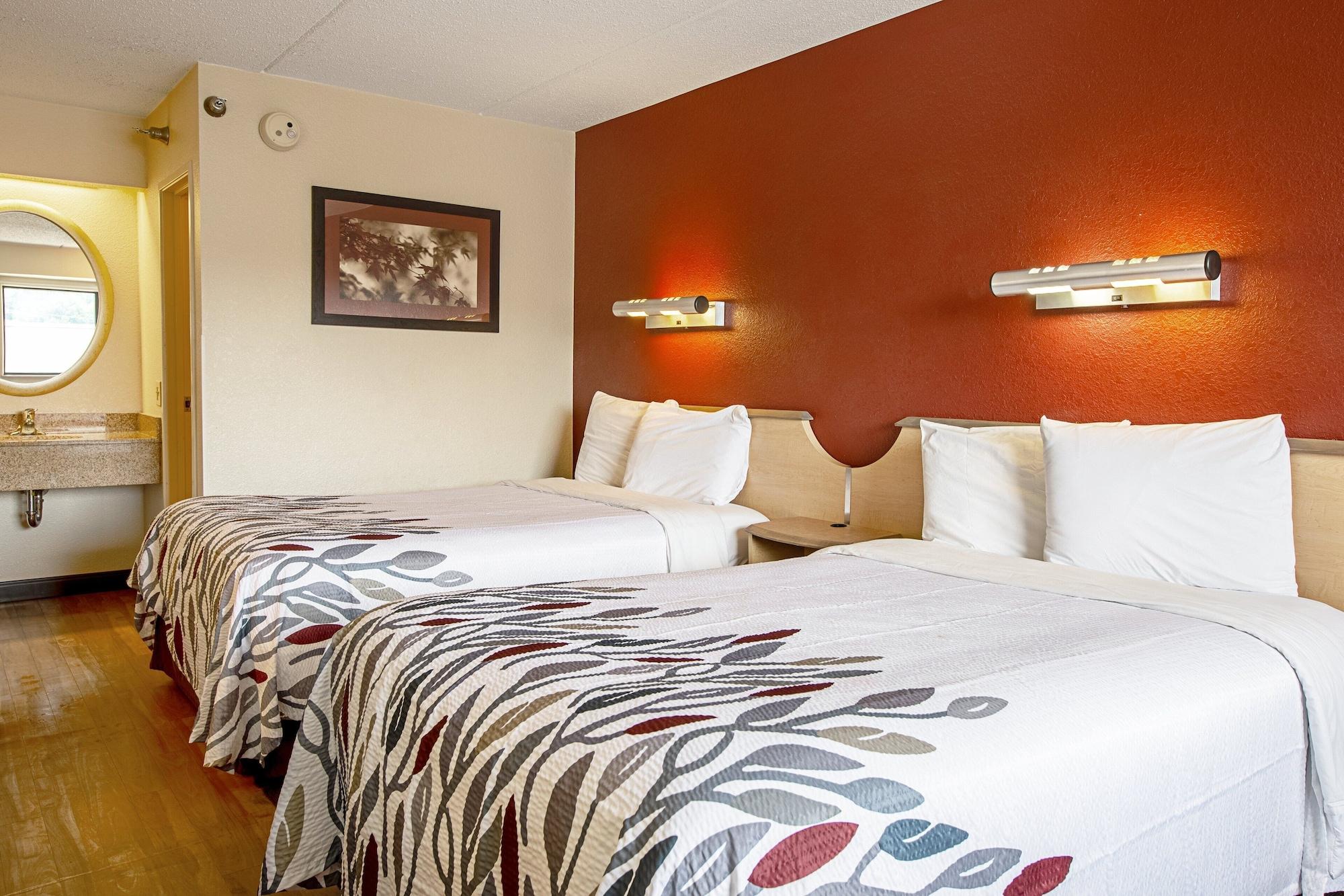Red Roof Inn Canton Eksteriør billede