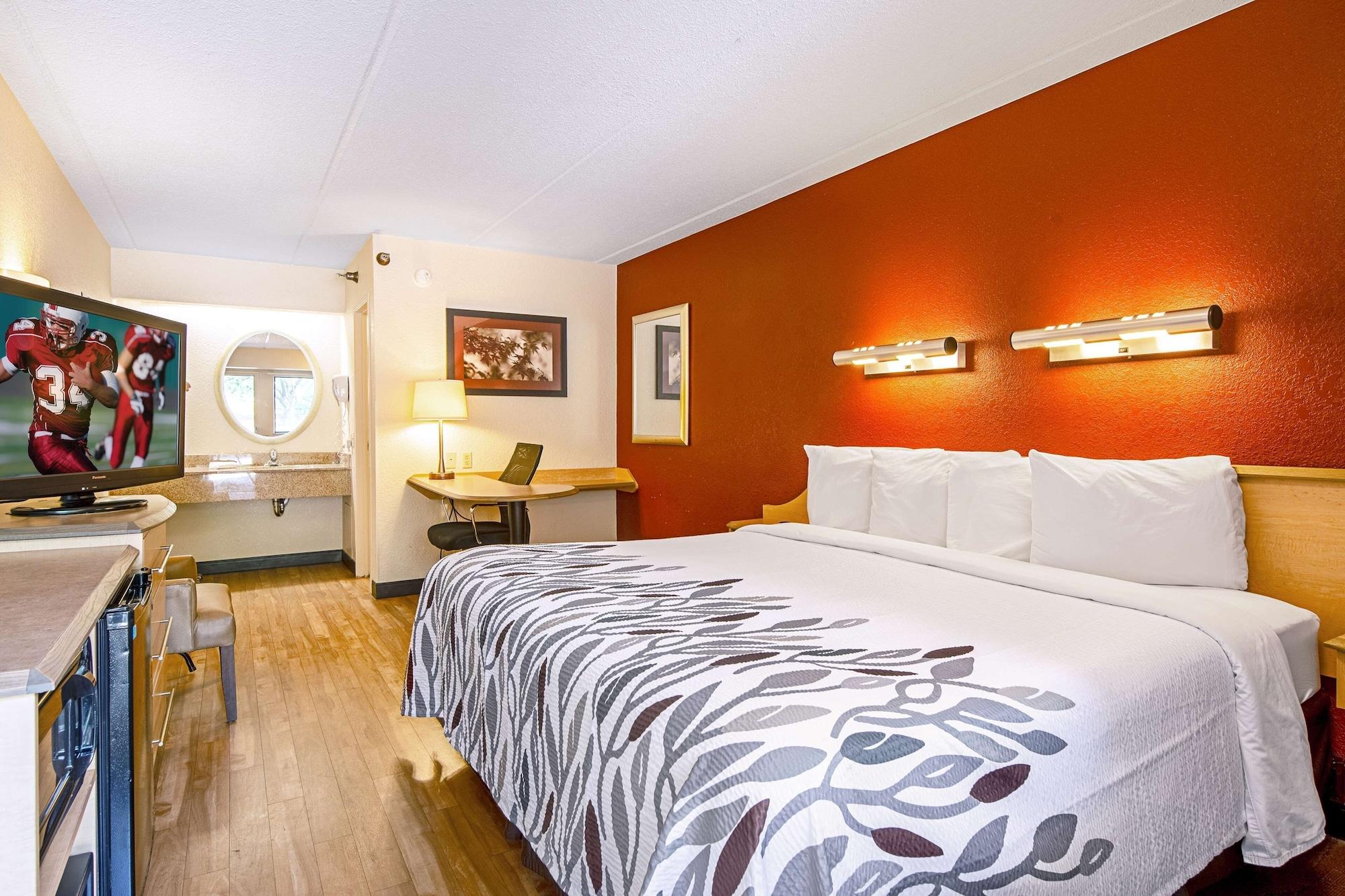 Red Roof Inn Canton Eksteriør billede